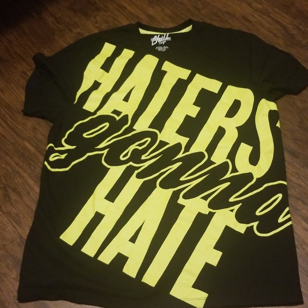 Men shirts -- Tees -- Short Sleeve